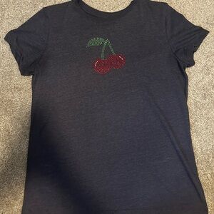 Navy/Denim wash cherry t shirt
Brand: Free State
Size: XL